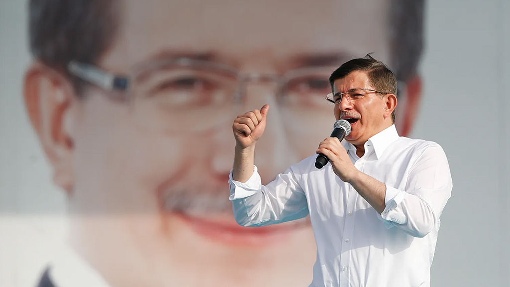 Davutoğlu Hakkında Cumhurbaşkanına Hakaret Soruşturması