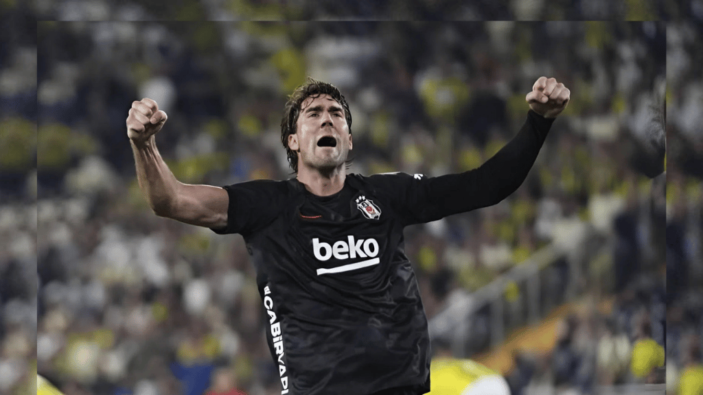 Derbide zafer Beşiktaş’ın: Fenerbahçe evinde 2-1 kaybetti