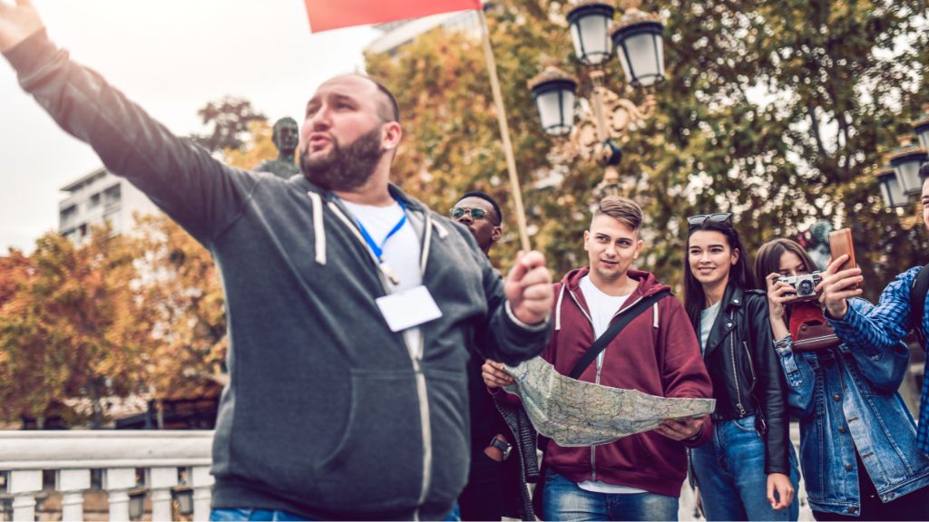Yapay zekaya rağmen rehberli turlar İsviçre’de yükselişte