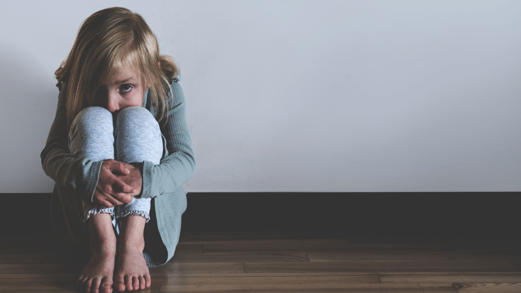 Çocuklara şiddetin yüzde 70'i aile içinde yaşanıyor